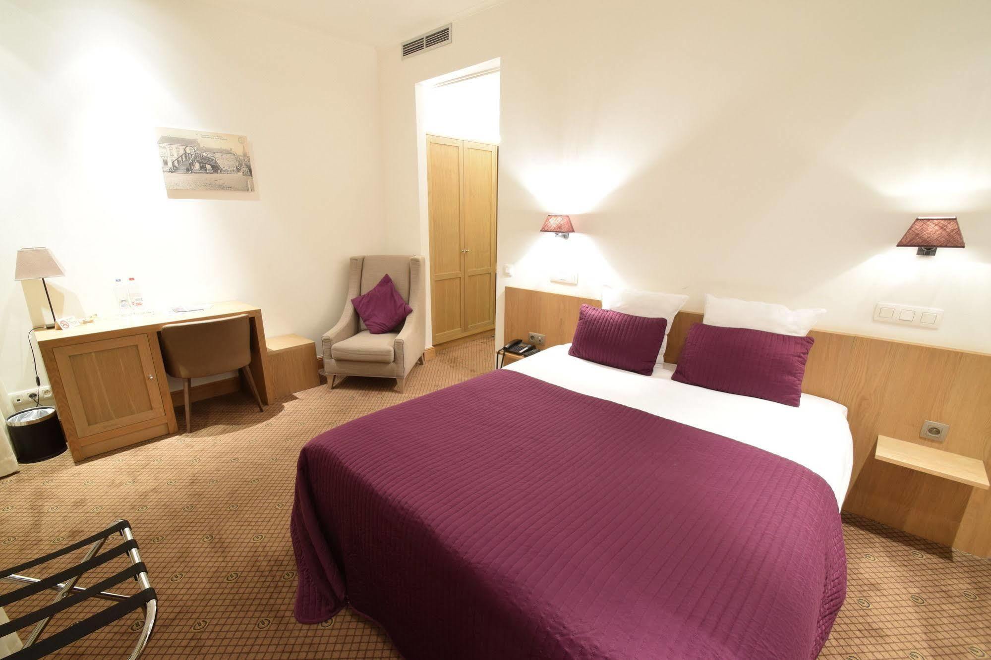 Hotel Geeraard Grammont Extérieur photo