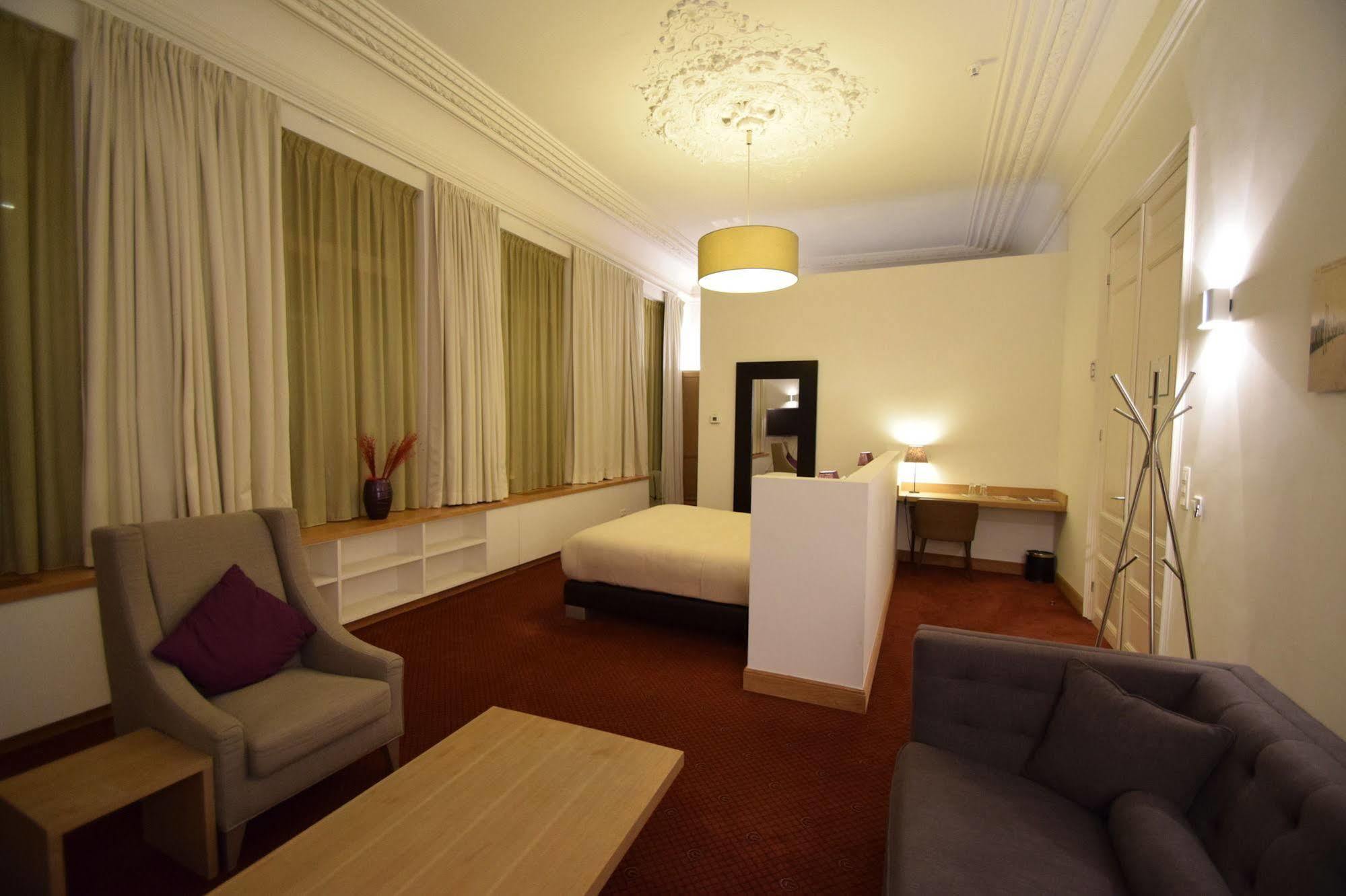 Hotel Geeraard Grammont Extérieur photo
